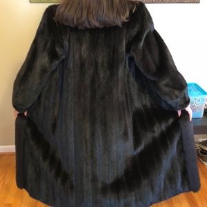Luxurious Full-Length Mink Coat with Fox Trim